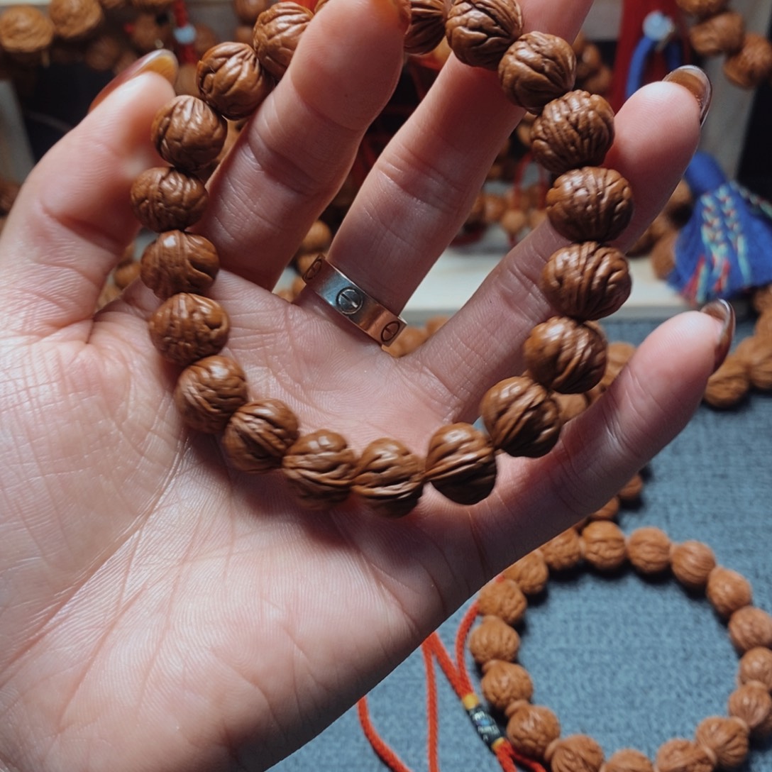 吊坠桃核龙纹桃枭