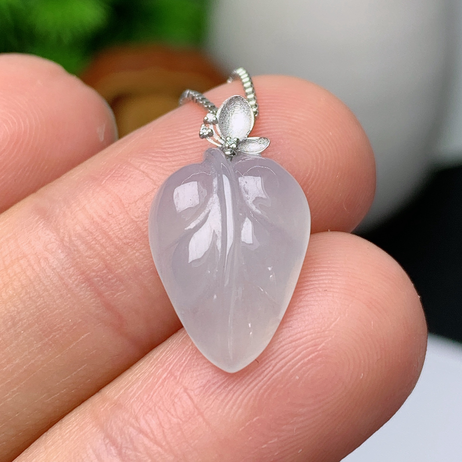 天然翡翠A货18k金镶嵌玉叶吊坠 250918 尺寸:17*11.8*5