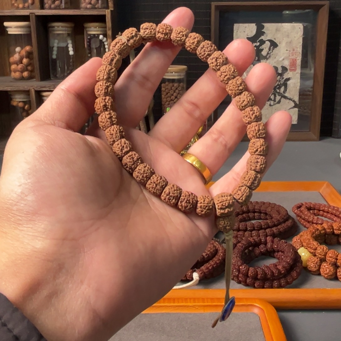 後***來吊坠金刚菩提Aaa麦穗盘龙手持10+