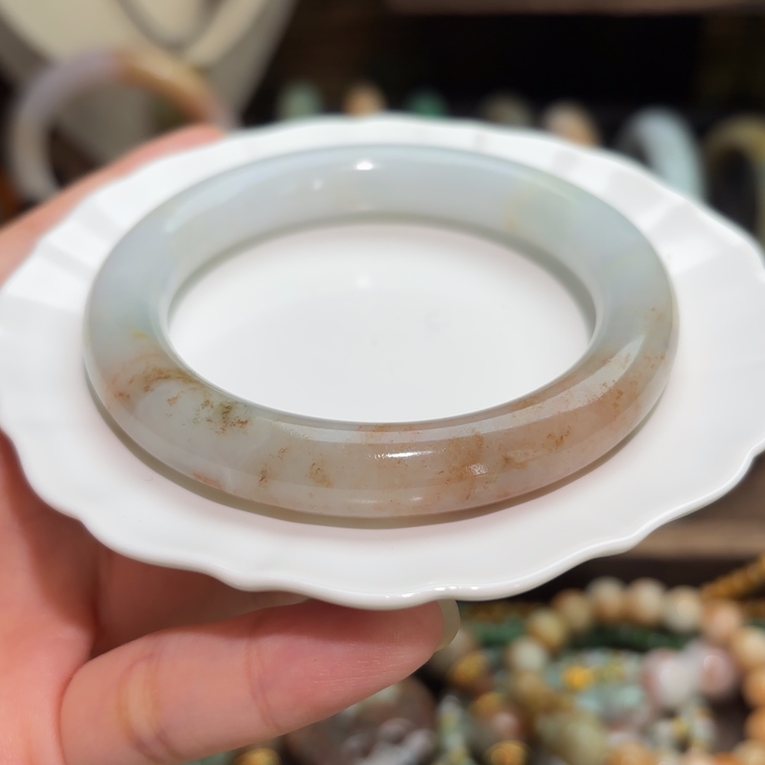 翡翠手镯未镶嵌南齐老坑肉桂粉翡翠手镯