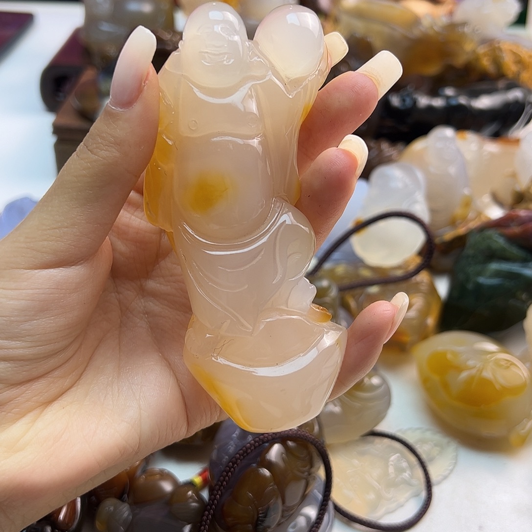 大***京玛瑙/玉髓未镶嵌颈饰