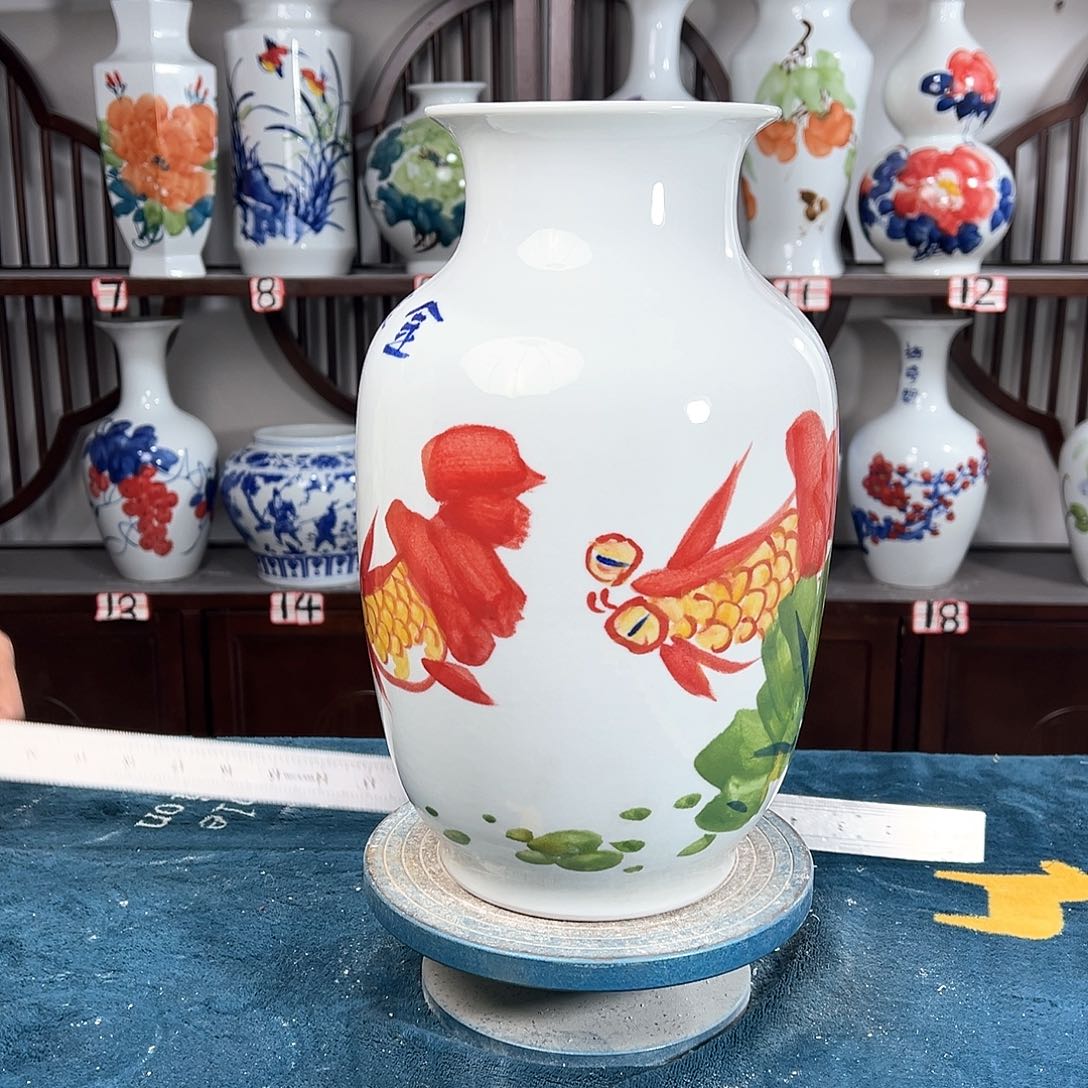 摆件景德镇陶瓷大冬金鱼