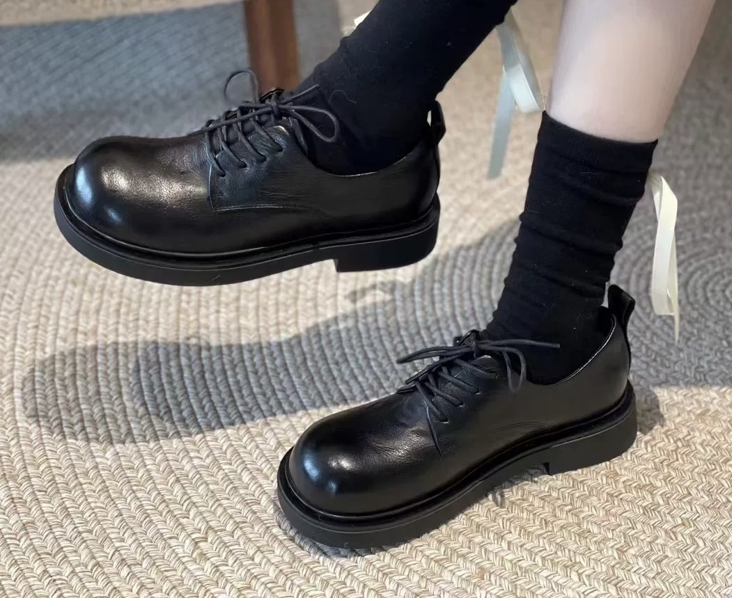 断码专拍休闲休闲风粗跟深口圆头单鞋