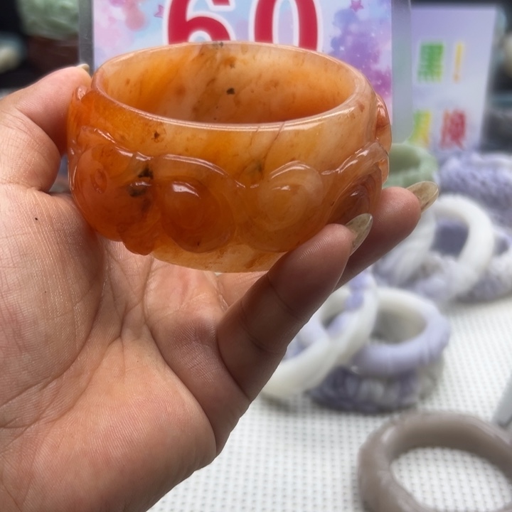 石英岩玉手镯未镶嵌