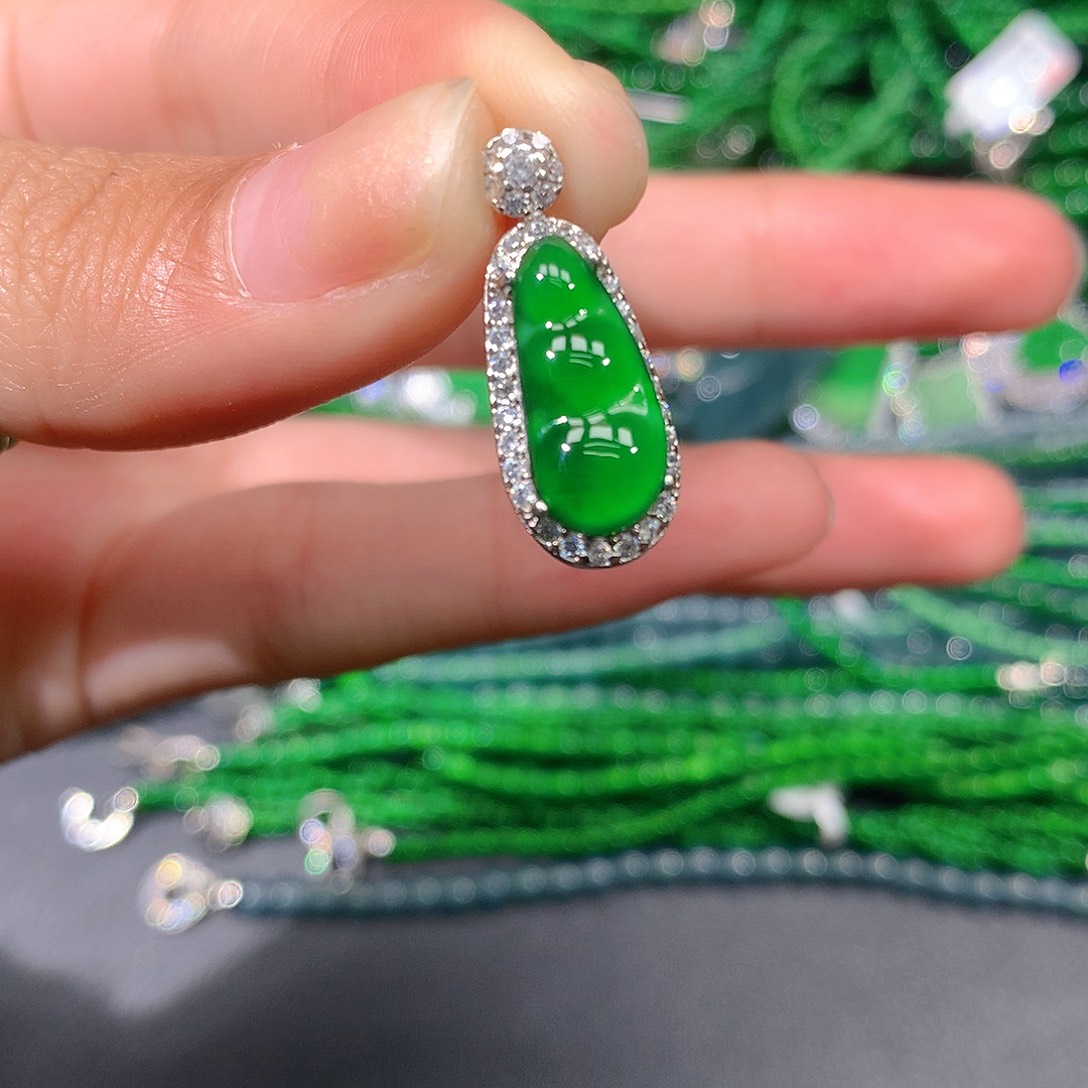 翡翠戒指未镶嵌天然翡翠