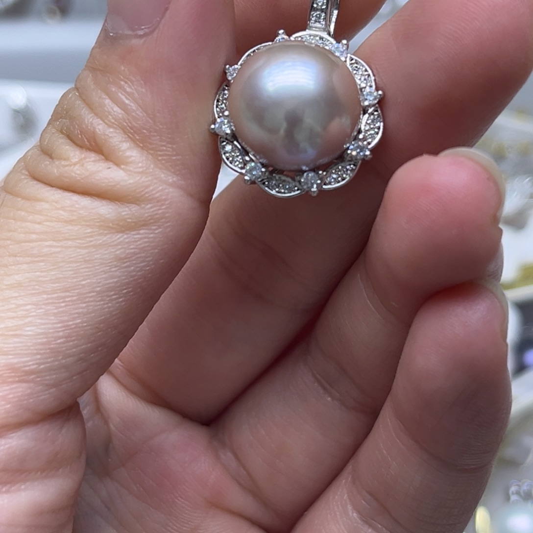 未镶嵌淡水珍珠吊坠