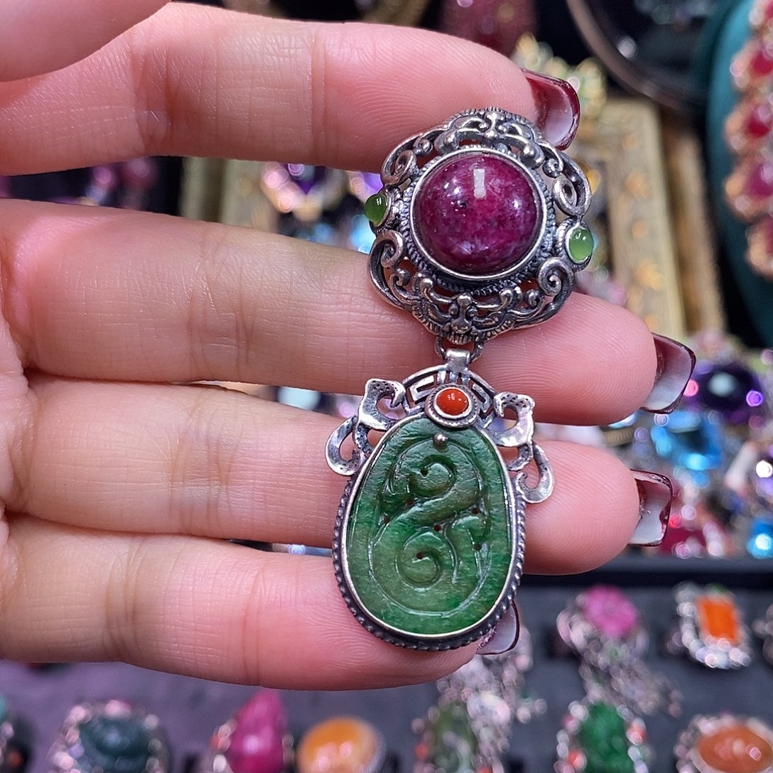 蓝宝石戒指14K金镶嵌