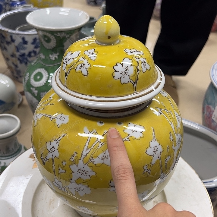 瓷片瑕疵陶瓷。。。。。。丝