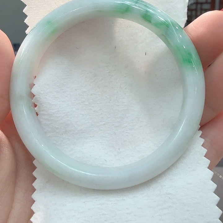 米***线翡翠未镶嵌手镯翡翠手镯
