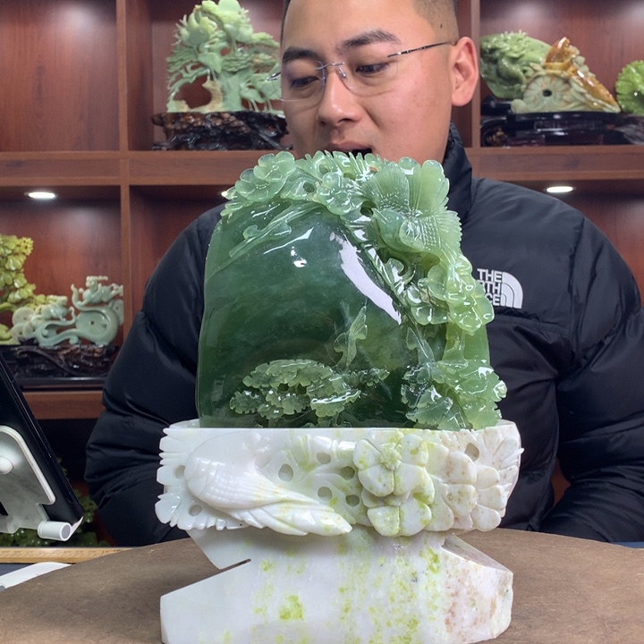 【闪购商品】蛇纹石玉（覆膜）珠宝奇石未镶嵌M****空