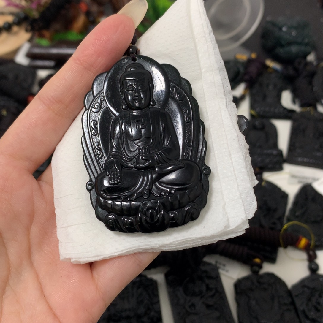 勇***惧天然缅甸a货钢琴黑挂件