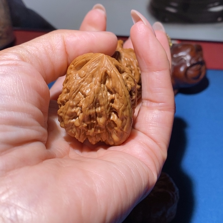 文玩核桃吊坠6*虎头王