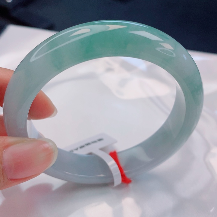 未镶嵌手镯翡翠55圈