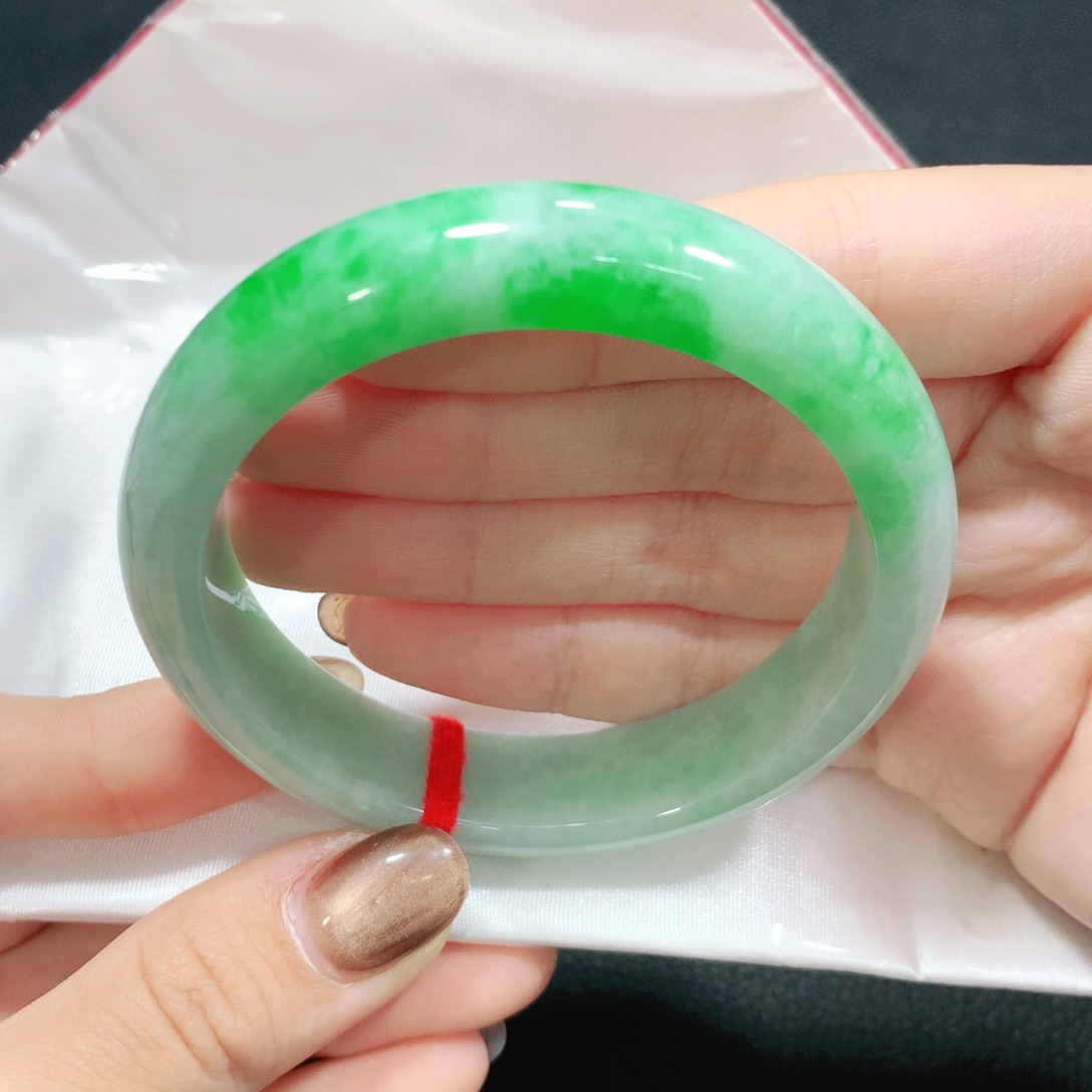 翡翠未镶嵌手镯56圈D036