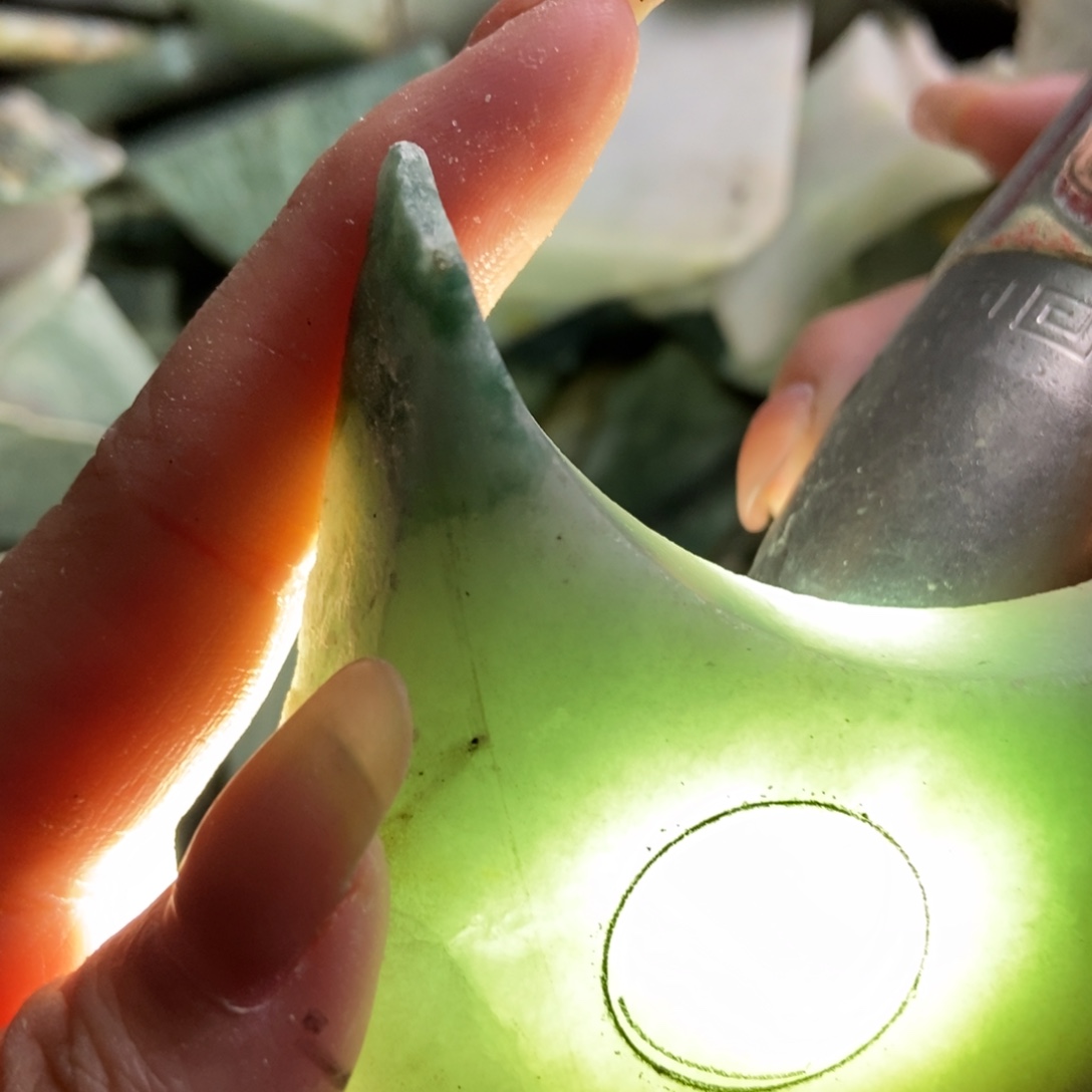 爱***恒翡翠未镶嵌挂件天然翡翠