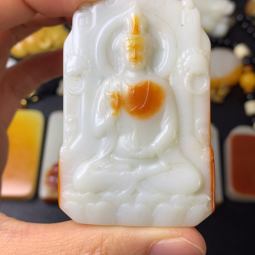 和田玉颈饰未镶嵌