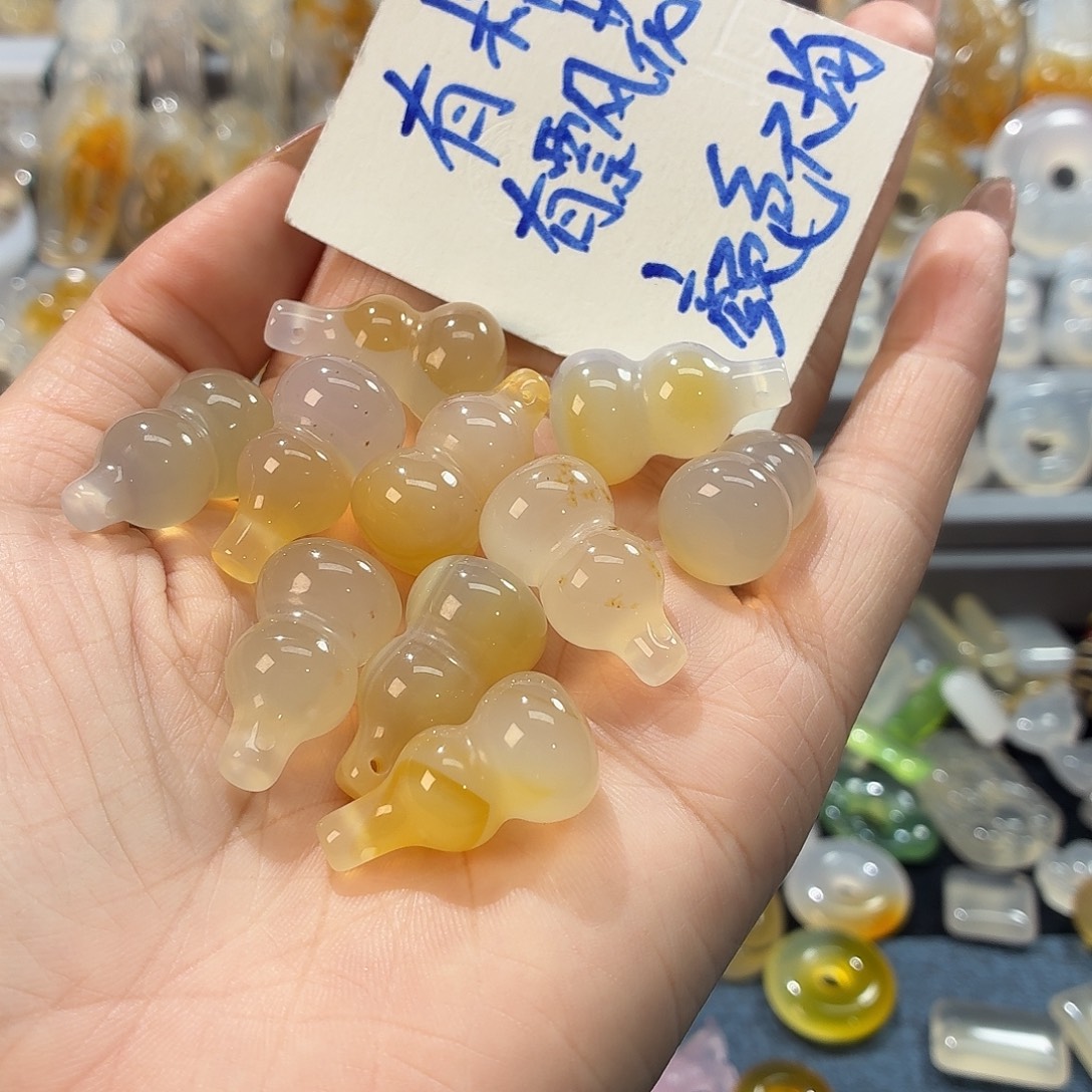 玛瑙/玉髓未镶嵌颈饰