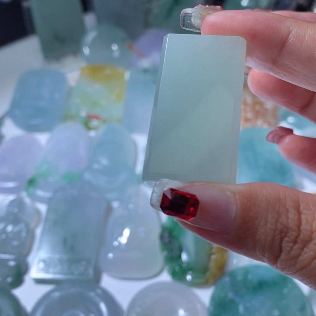 定制翡翠未镶嵌天然翡翠