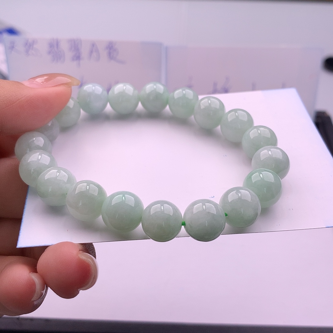 ****翡翠未镶嵌手链多样性