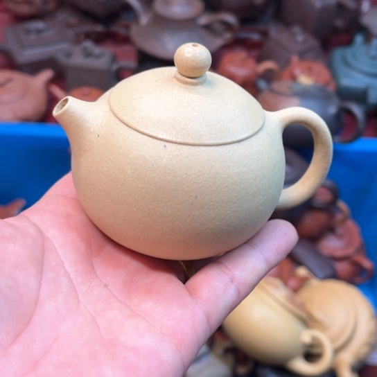 紫砂茶壶瑕疵……………………