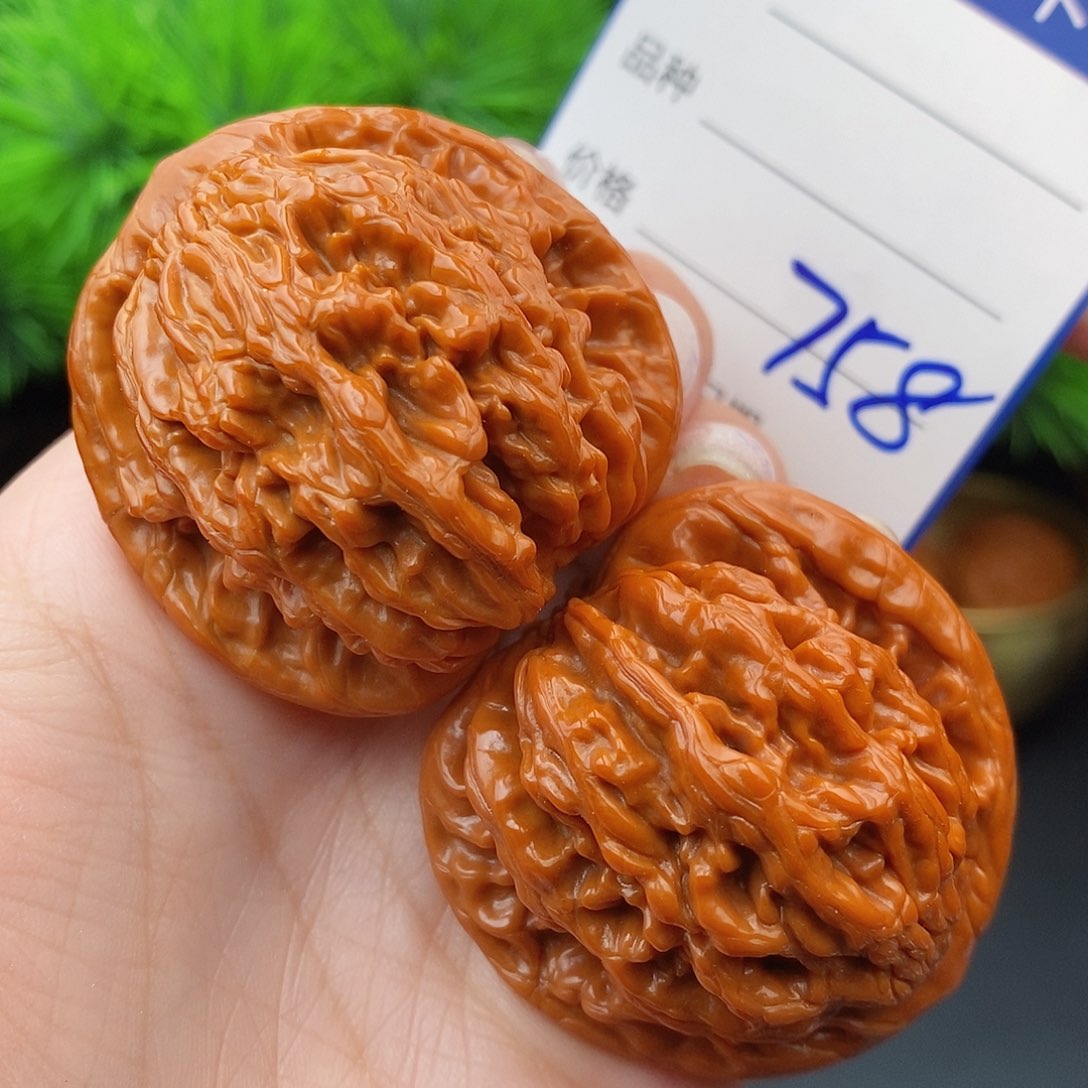 文玩核桃把件43虎头758