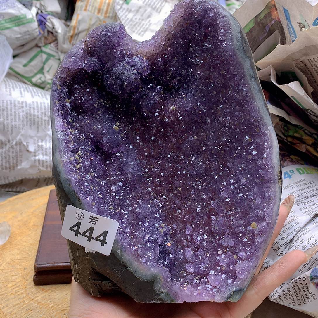 紫晶大型摆件（非配饰）未镶嵌