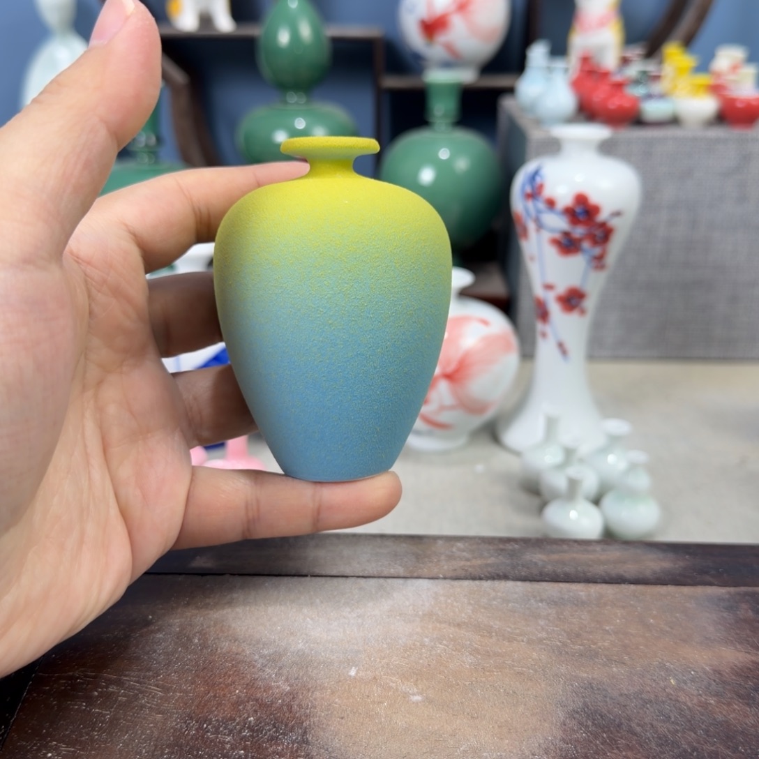 陶瓷手工小花器摆件