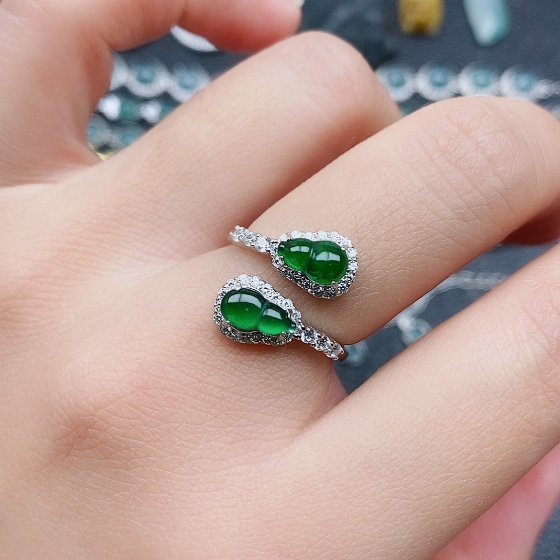 翡翠戒指银S925镶嵌111111