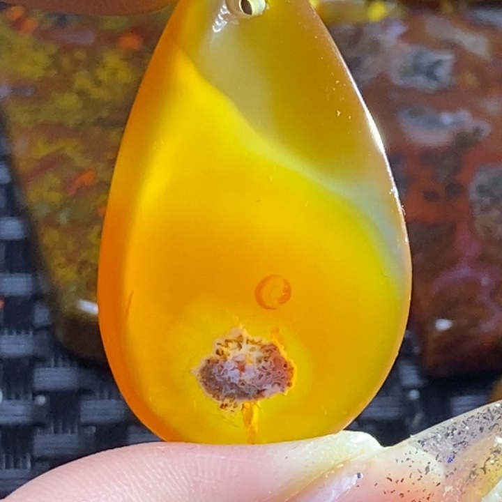 玛瑙/玉髓颈饰未镶嵌