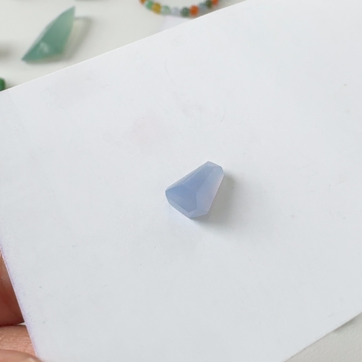 一***布定制翡翠未镶嵌随形