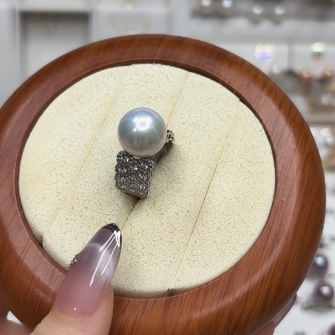 婧***靖淡水珍珠银S925镶嵌戒指