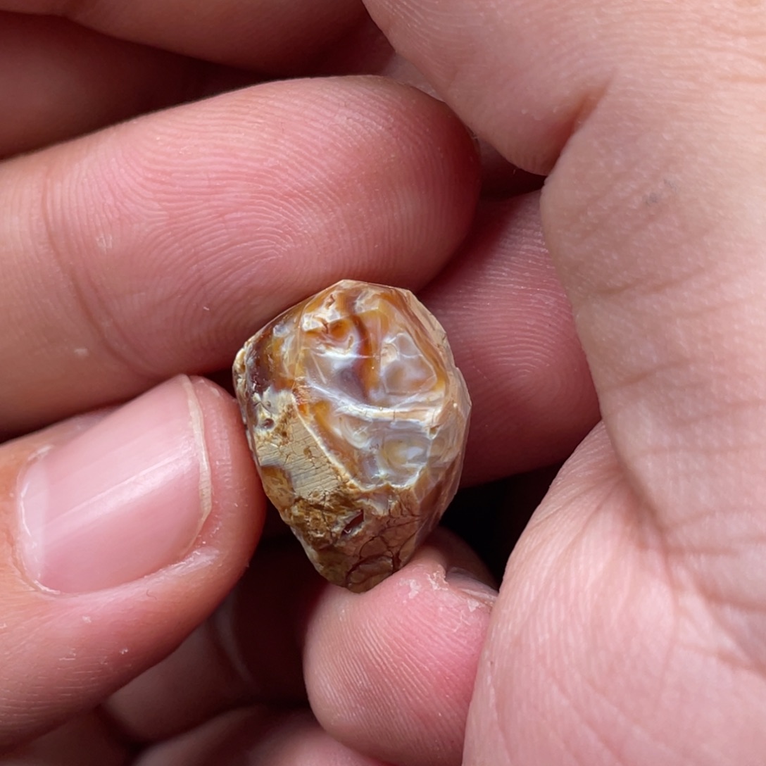 定制琥珀蜜蜡原石