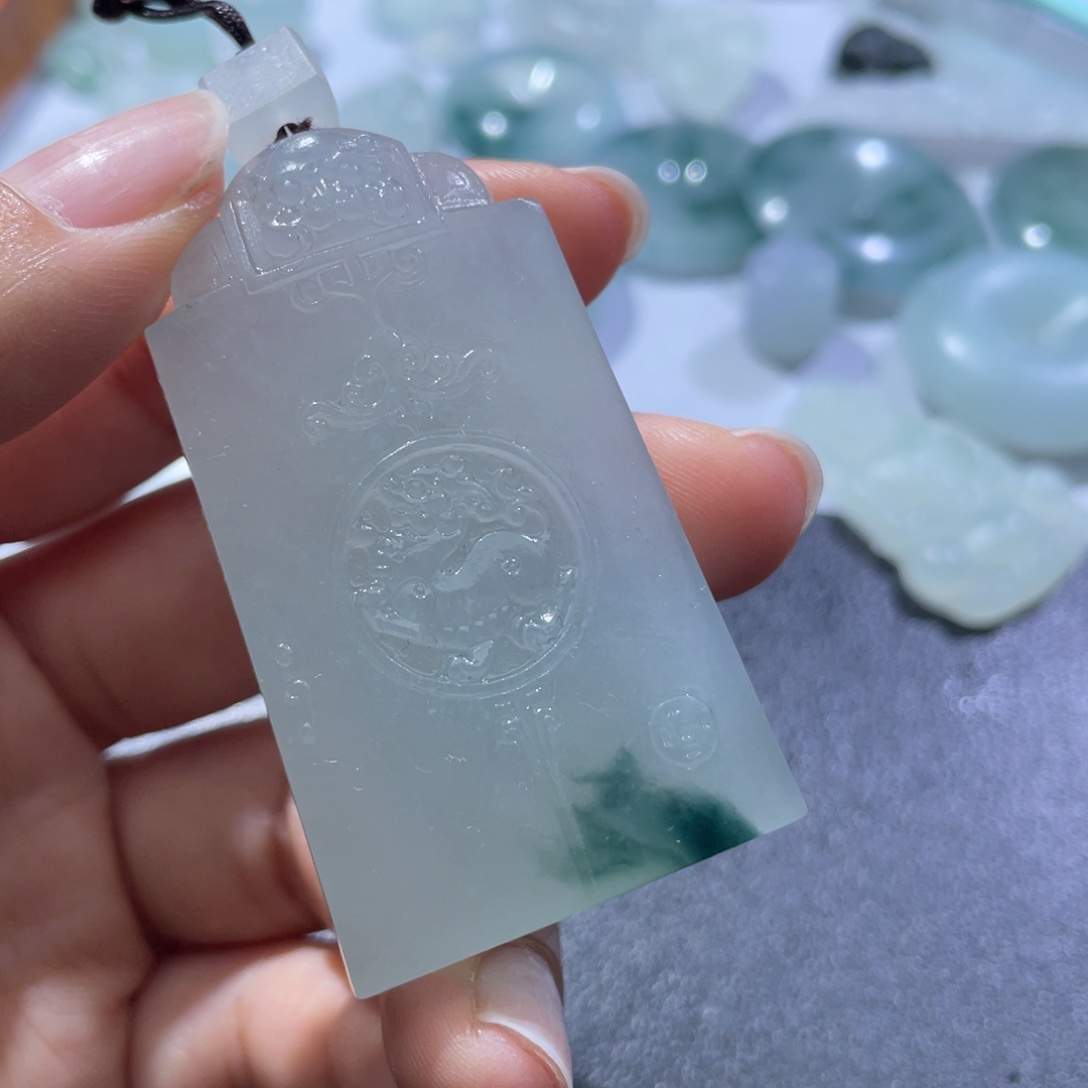 定制翡翠未镶嵌无事牌