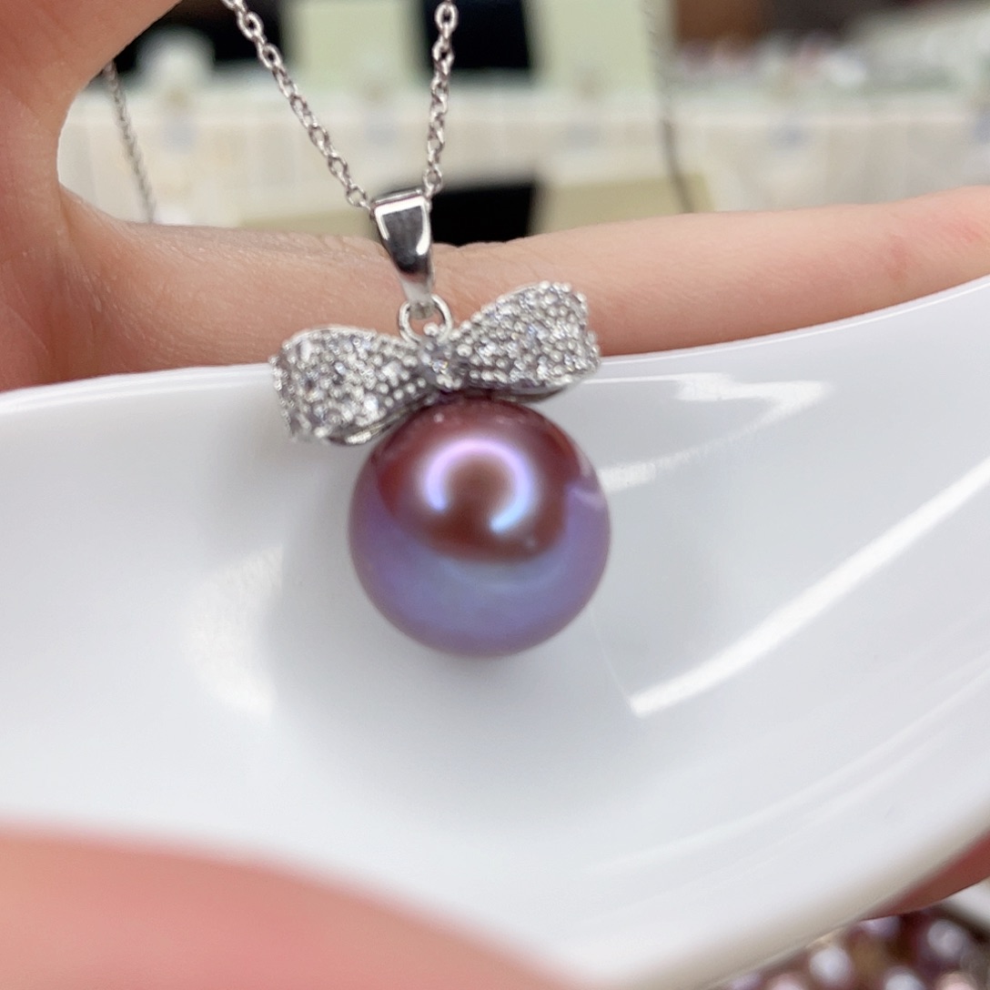 淡水珍珠未镶嵌吊坠(赠链)