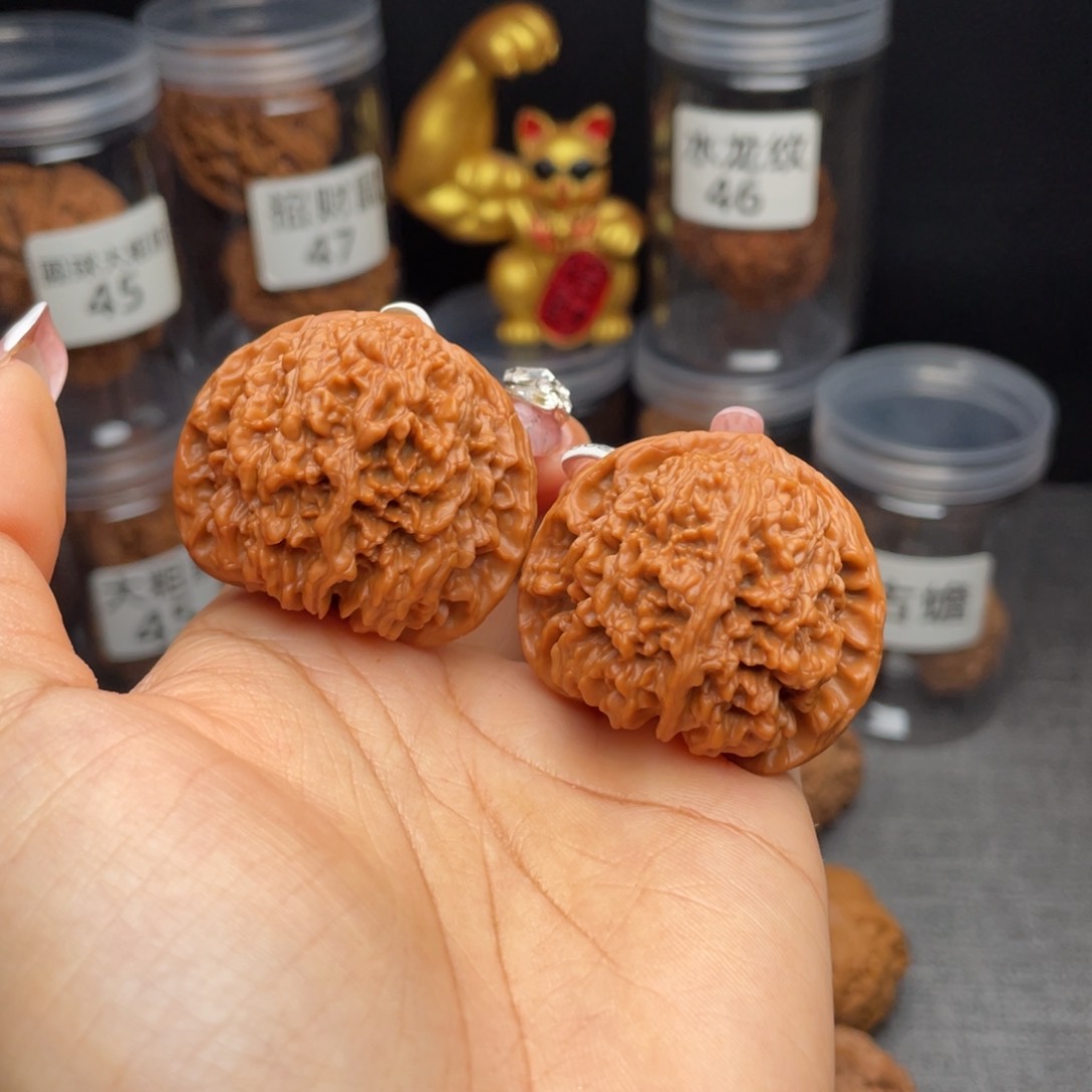 文玩核桃把件圆球星