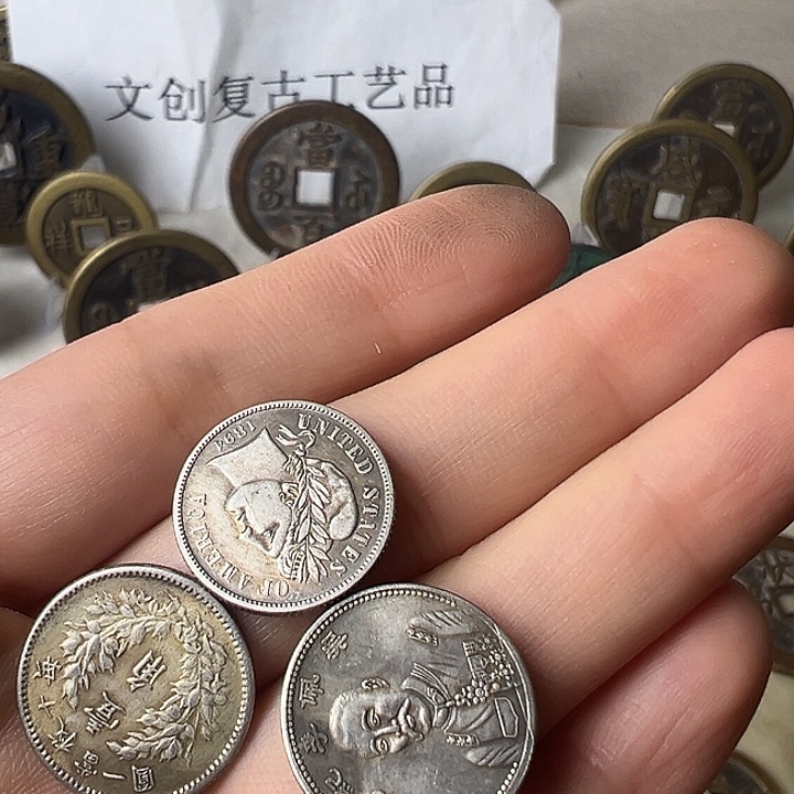 *****铜挂件等多种规格的