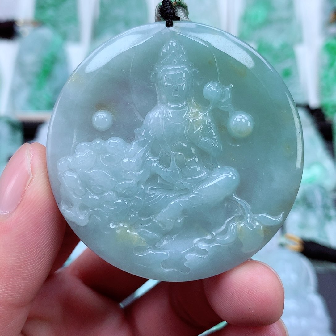 翡翠颈饰未镶嵌翡翠吊坠