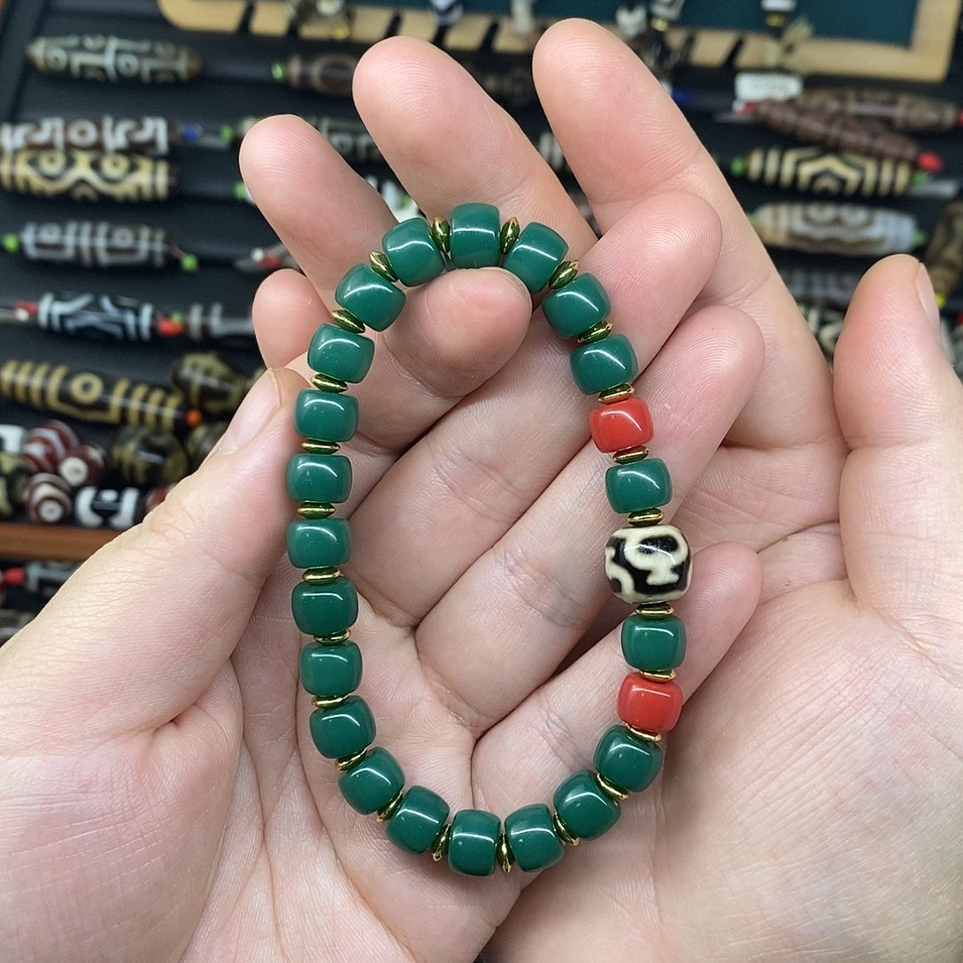 玛瑙/玉髓（覆膜）未镶嵌颈饰