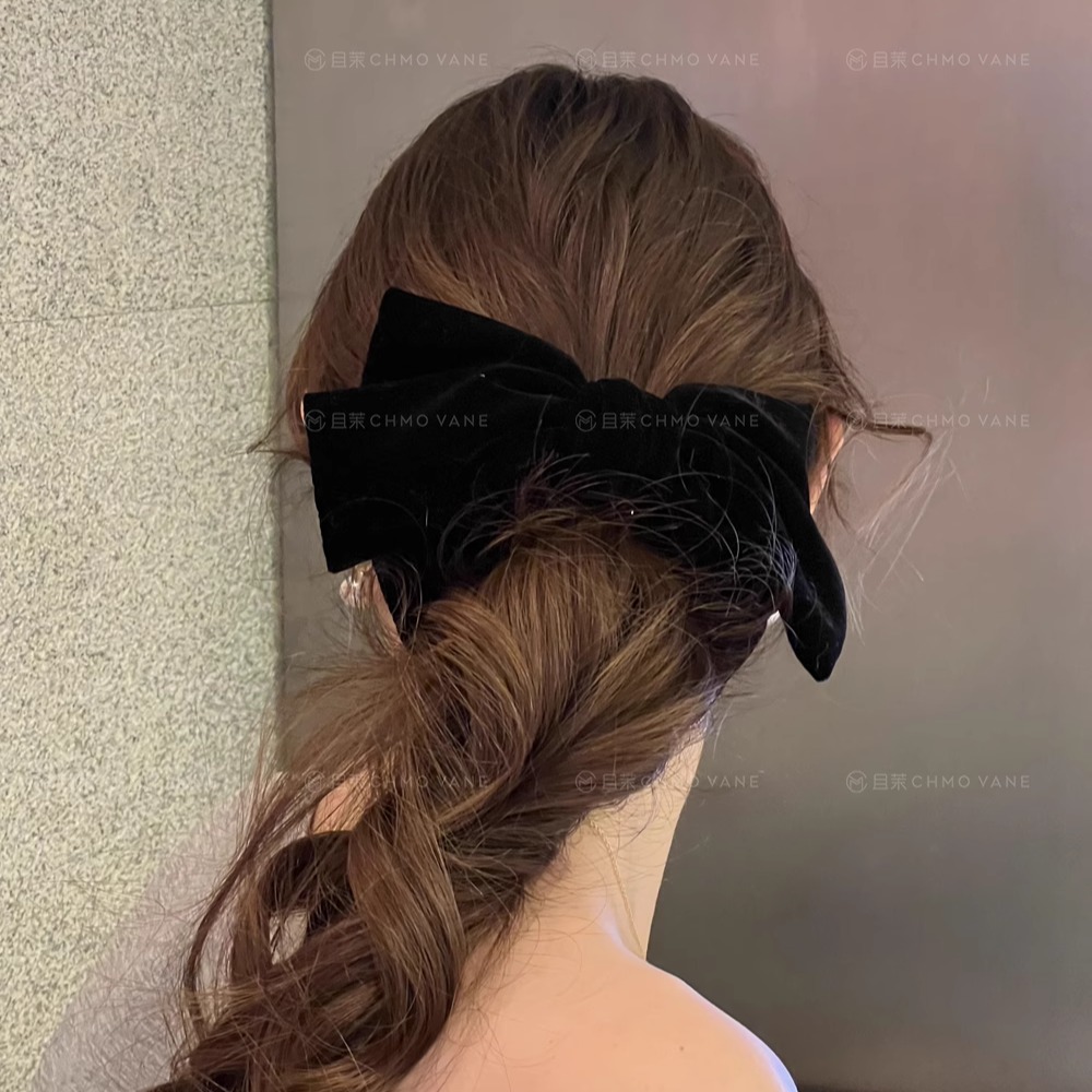 且茉~经典丝绒~黑色气质马尾顶夹头饰2025新款轻奢复古蝴蝶结丝绒