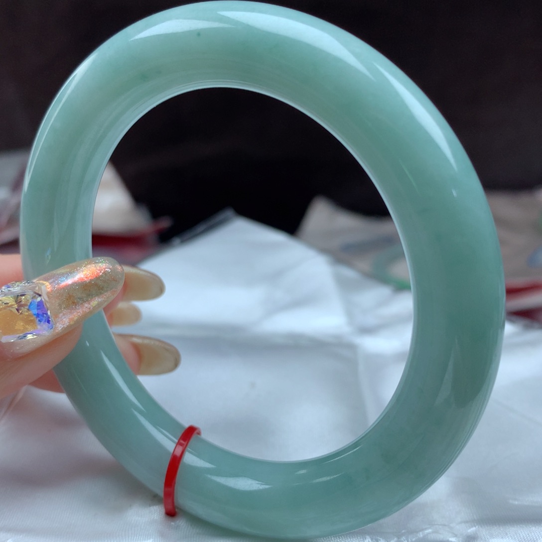 翡翠手镯（圆镯）未镶嵌95213，