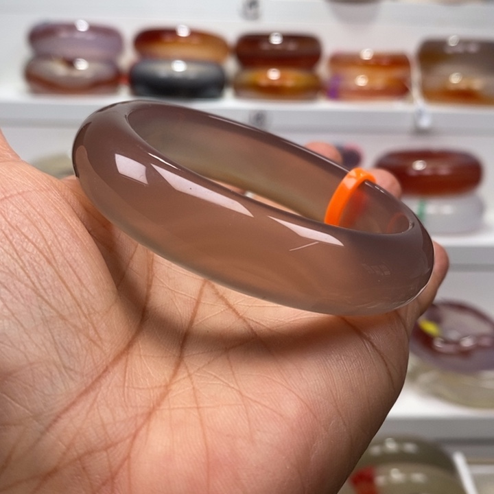 玛瑙/玉髓手镯未镶嵌有纹没有裂