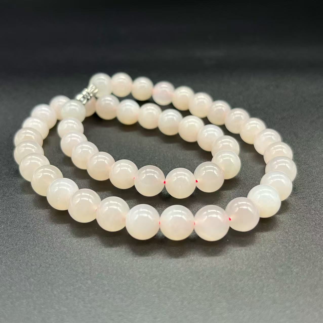 z7215和田玉藕粉项链