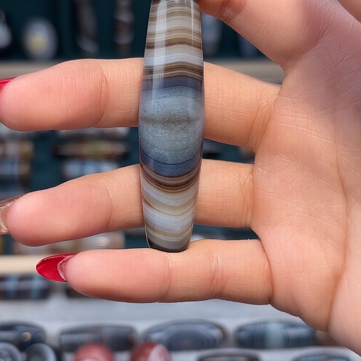 淅***沥玛瑙/玉髓合金珠宝奇石