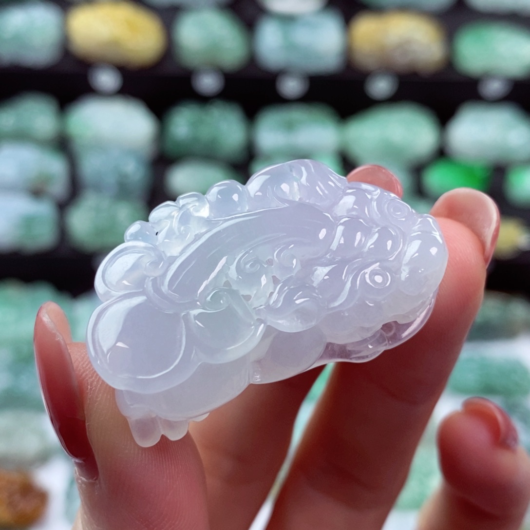 翡翠颈饰未镶嵌天然
