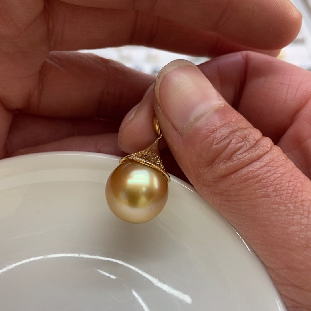 海水珍珠吊坠(不含链)18K金镶嵌