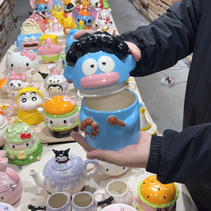 紫砂茶案这么多人在一起的时候