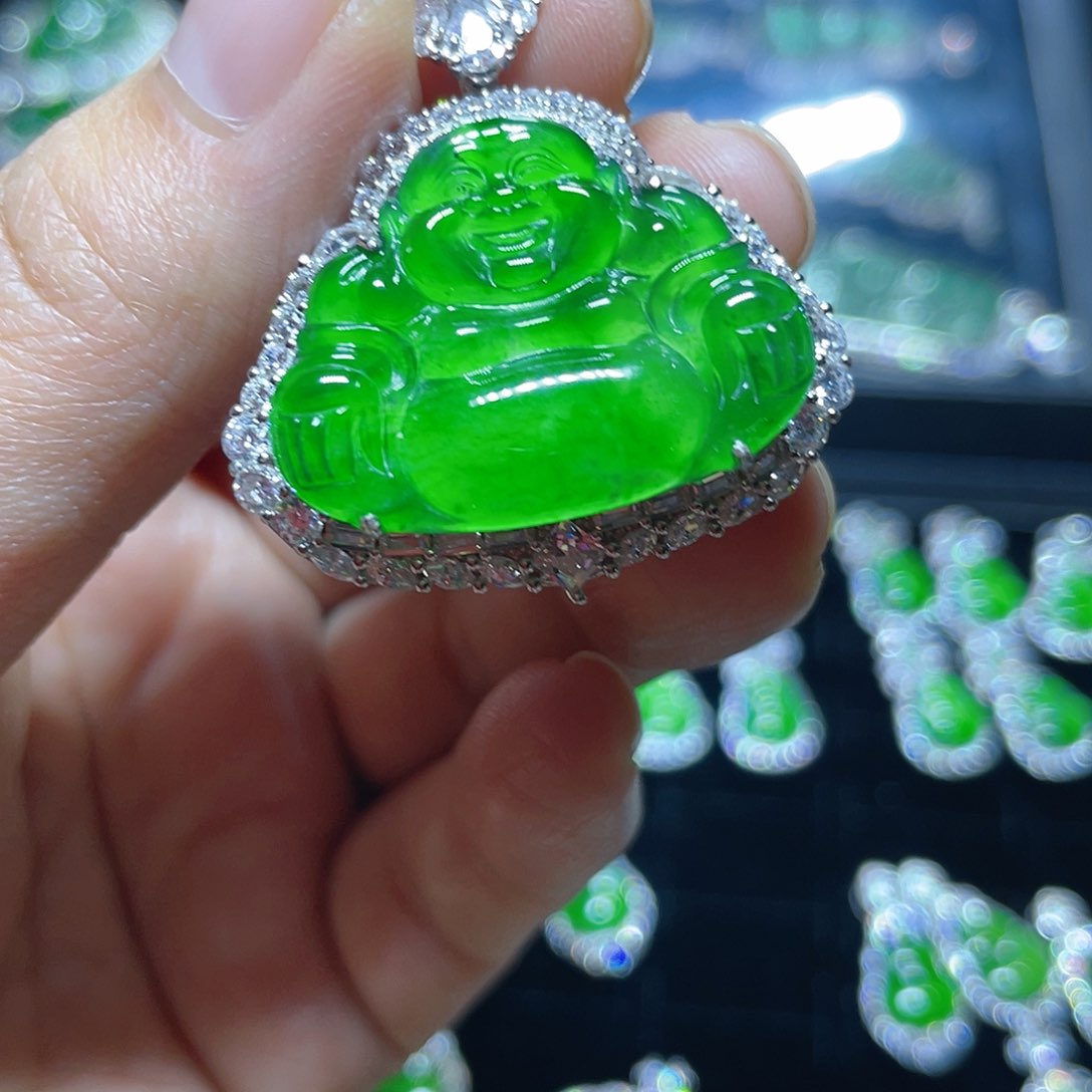 翡翠吊坠(赠链)银S925镶嵌