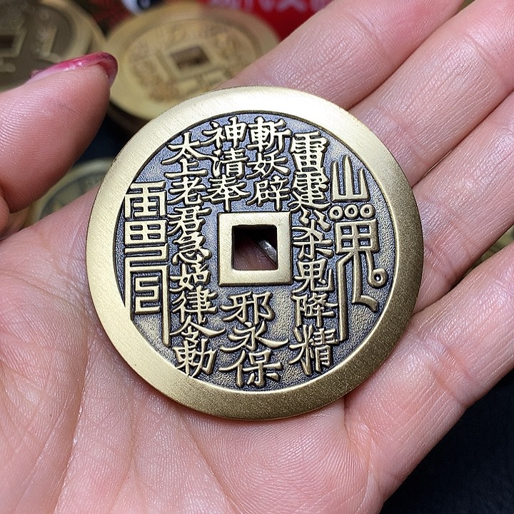 铜现代工艺品花钱151