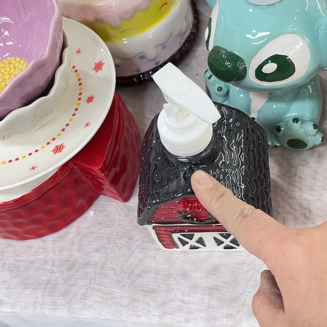 P***欣满25包邮 瑕疵陶瓷不退不换 完美主义者慎拍