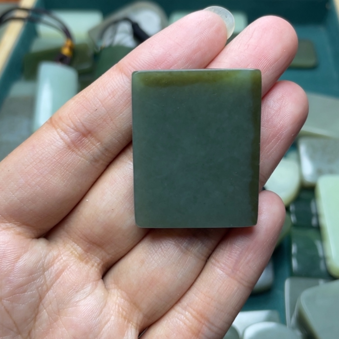 【闪购商品】颈饰未镶嵌和田玉